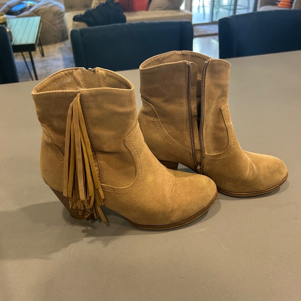 Tan Suede Fringed Booties